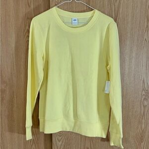NWT Amazon Essentials Light Yellow Crewneck Sweatshirt